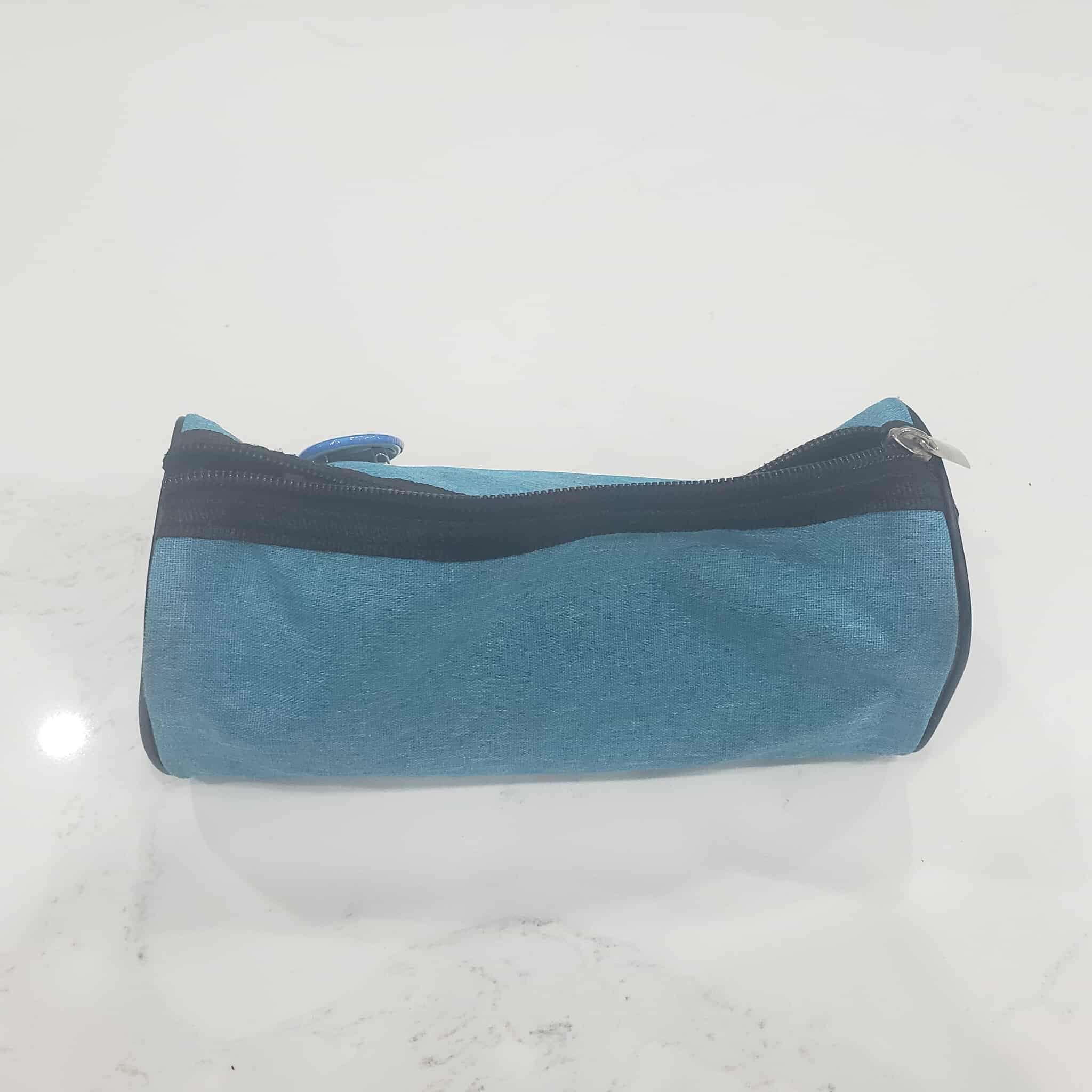This is the sound made from sliding open and closing the pencil case. I like how the pitch changes depends on how much force you use on the item.<br><audio controls src='/audio/Pencil case.mp3'></audio>
